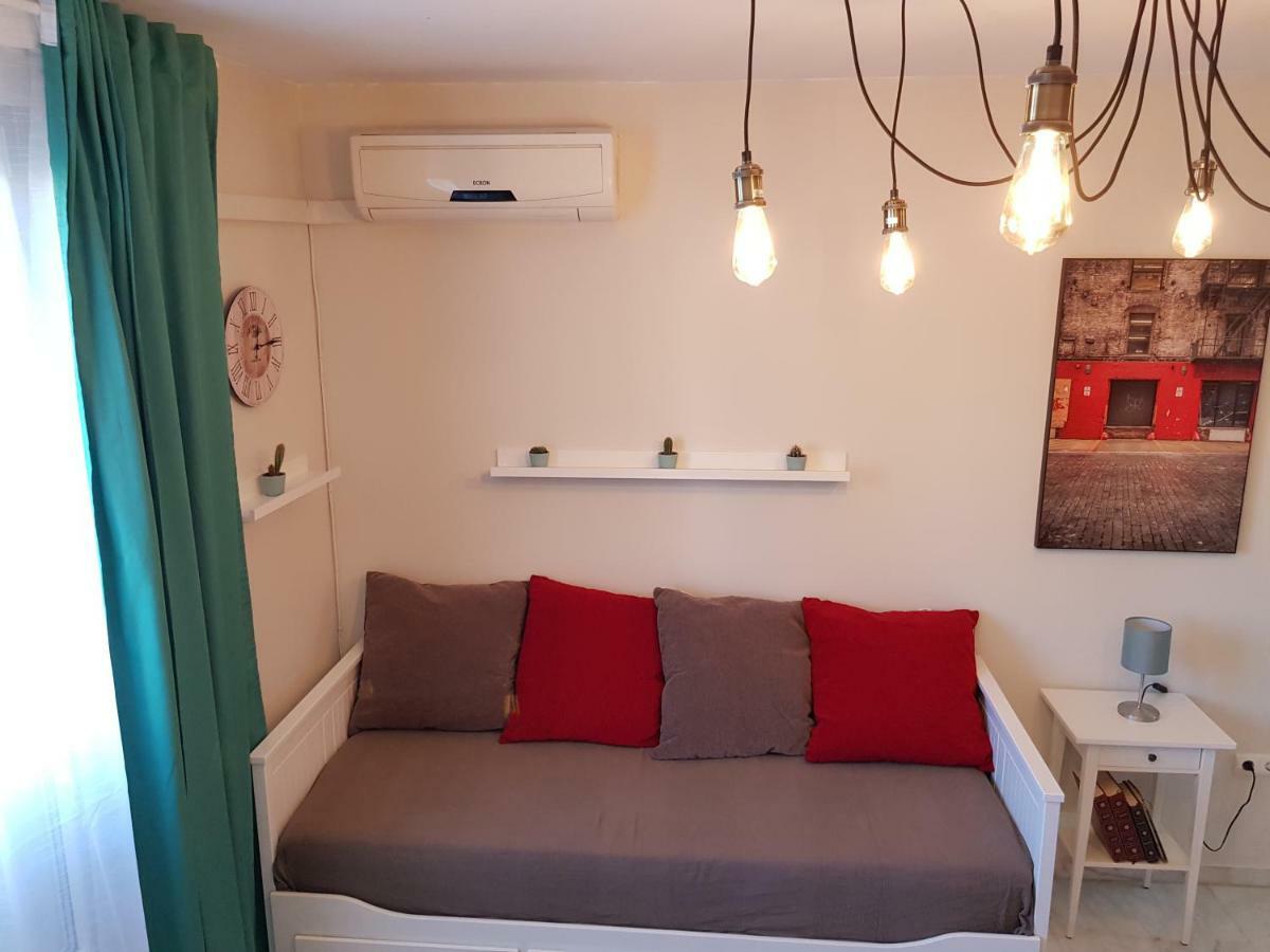 **** Genuar Apartments Malaga Center Buitenkant foto